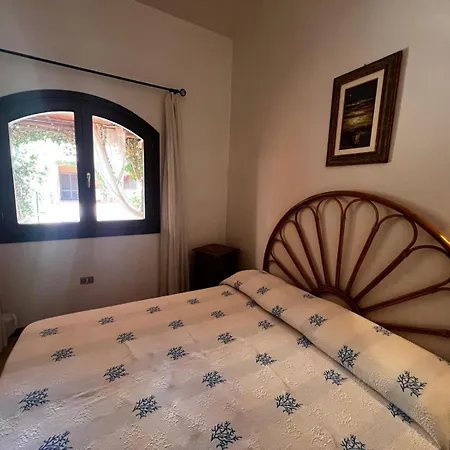 Turisarda בית נופש באיה סרדיניה